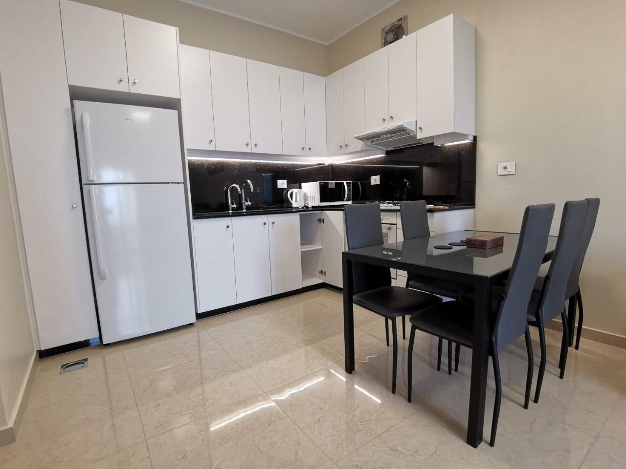 West House Apartments-Mar Mikhael ベイルート エクステリア 写真