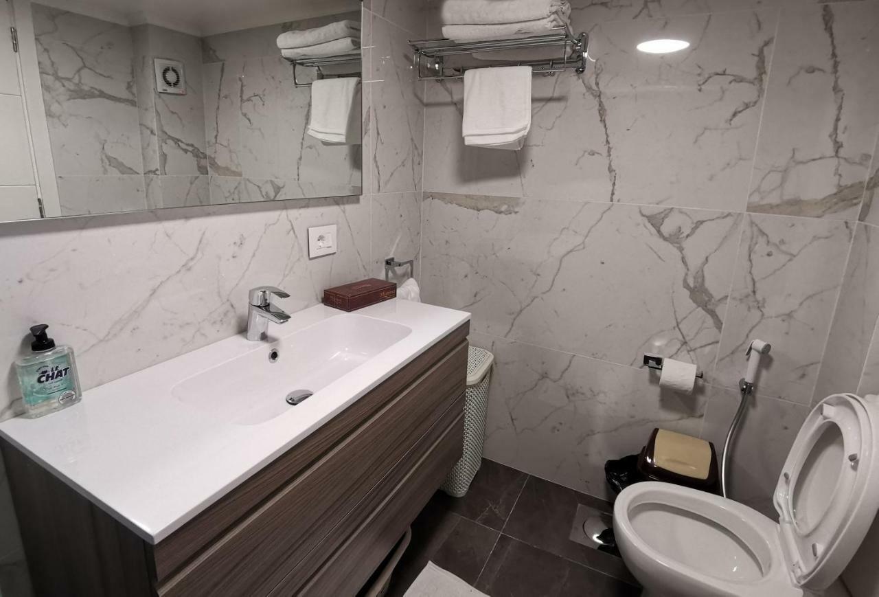 West House Apartments-Mar Mikhael ベイルート エクステリア 写真